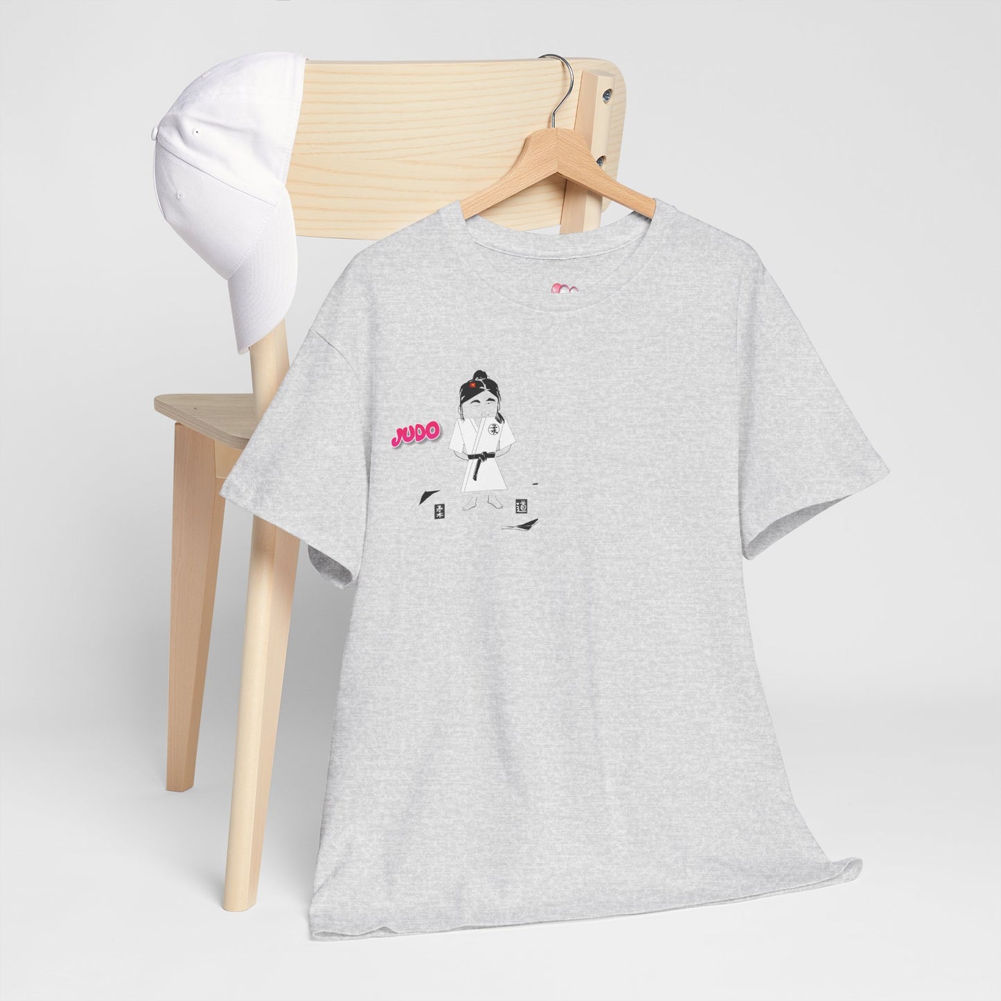 Camiseta Judo Lady: Cómoda camiseta gráfica de artes marciales | FunWearCode